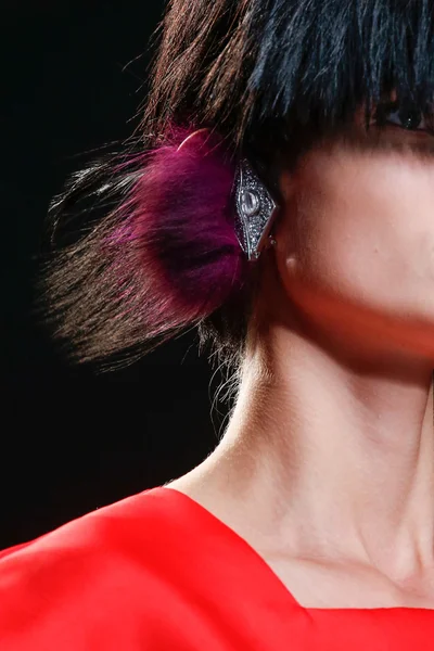 Look 8